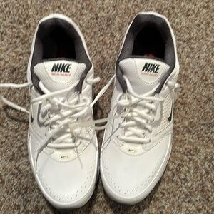 Nike Health Walkers with Max Air Size 11.5